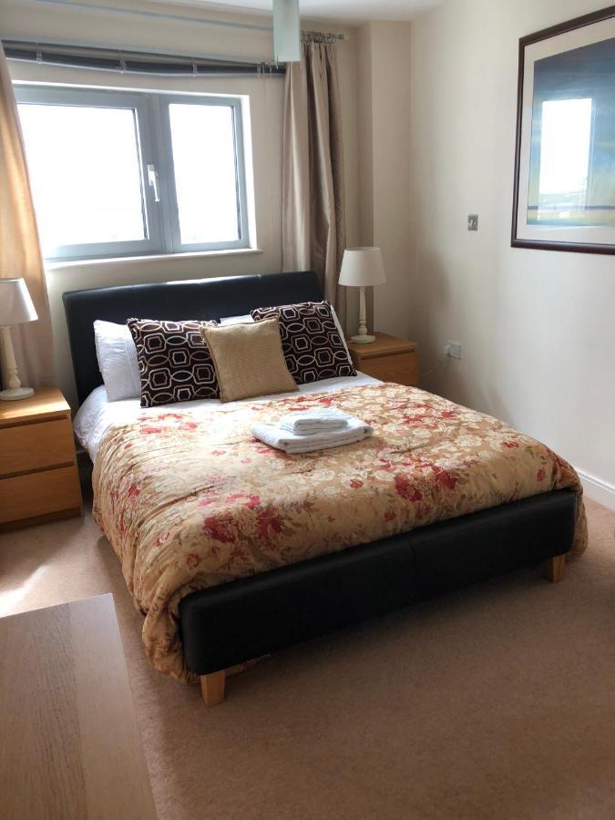 Sky Night Serviced Apartments Cardiff Exteriör bild